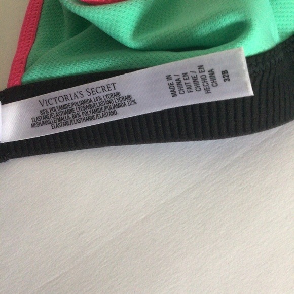 VICTORIAS SECRET VSX MEDIUM SUPPORT SPORTS BRA 32B. NWOT - Picture 11 of 11